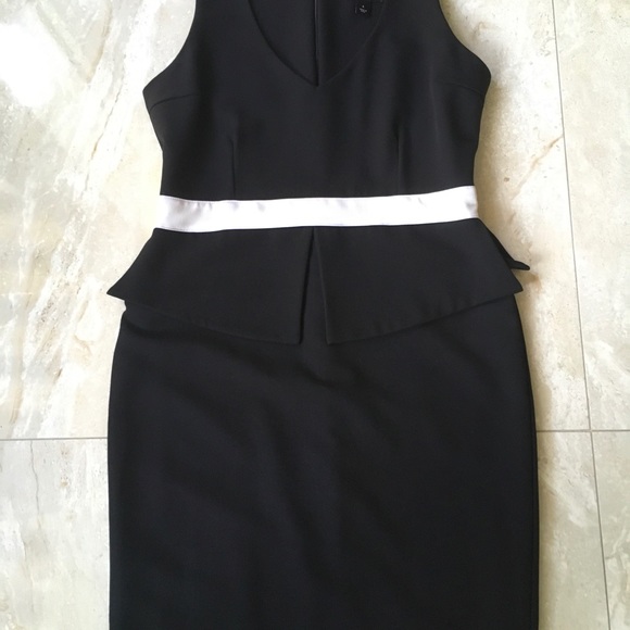 LRK DRESS - Picture 3 of 3